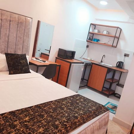 Sandalwood Suites Nakuru - Studios & One Bedroom Suites 外观 照片